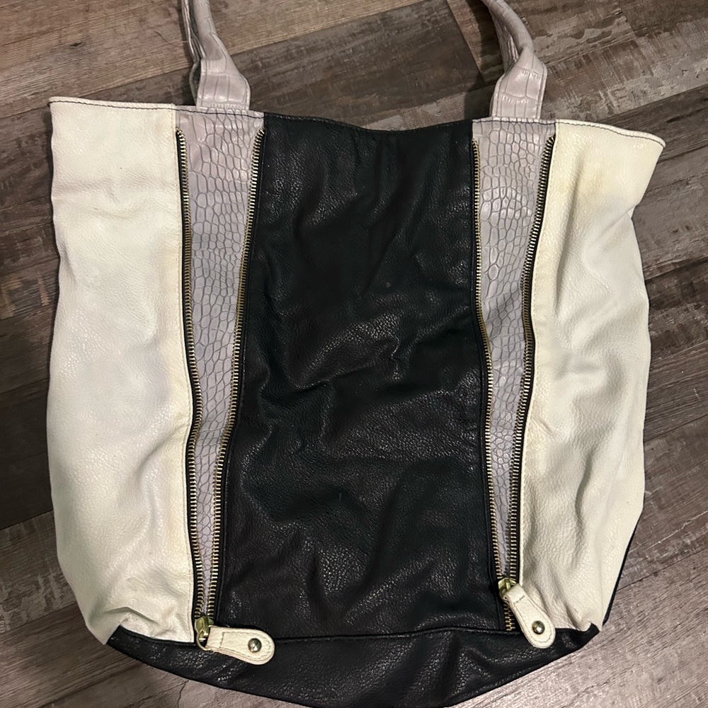 Source Unknown Black and Cream Tote with Textured Accents